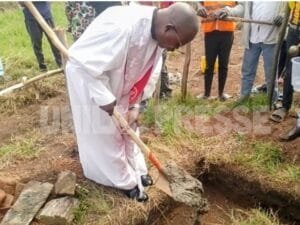 UNILAC-MAHAGI : Pose de la première pierre du Complexe Scolaire Lac Albert